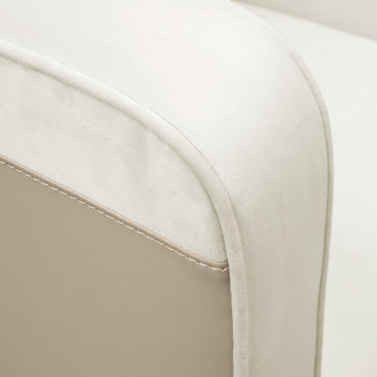 Evaluna Armchair