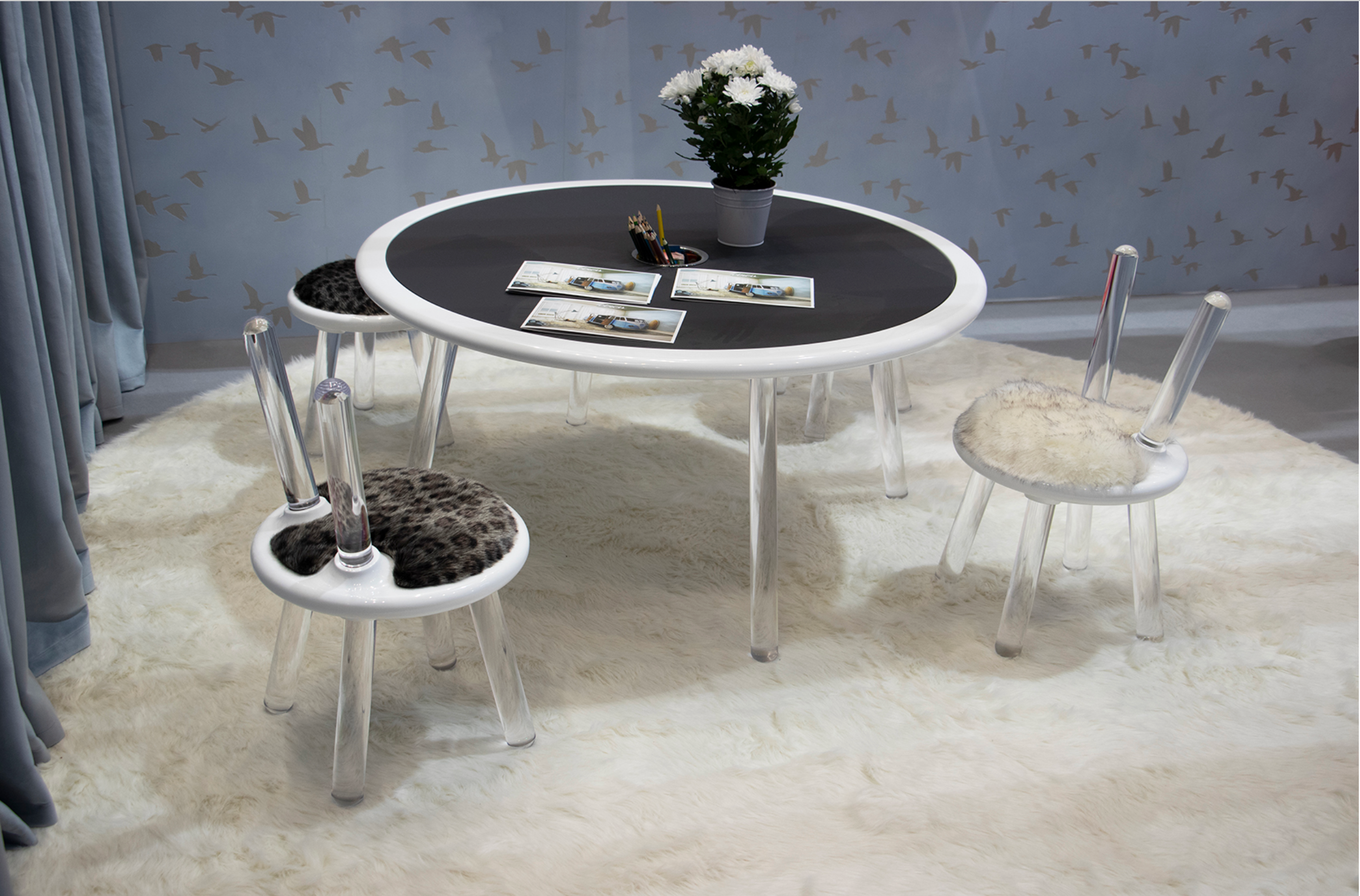 Illusion White Bear Stool