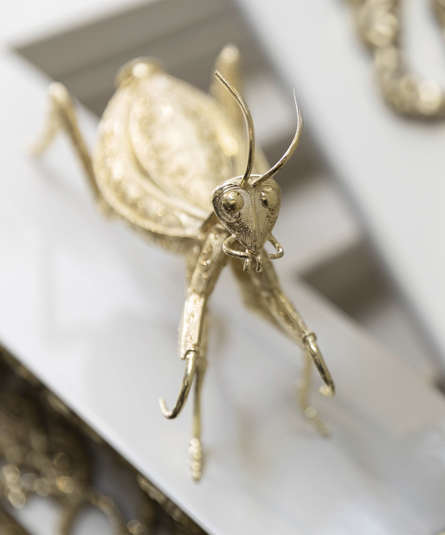 Filigree Praying Mantis Gold Decor
