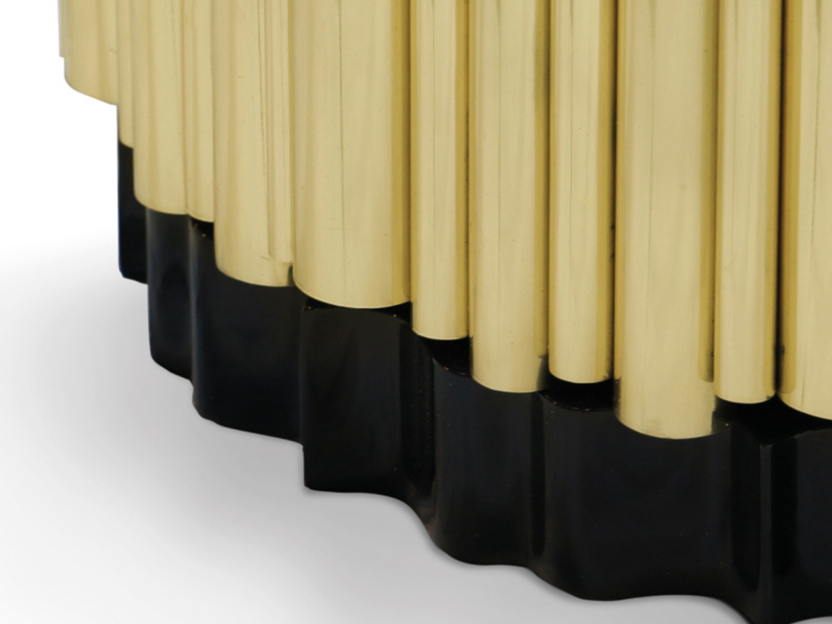 Symphony Freestanding